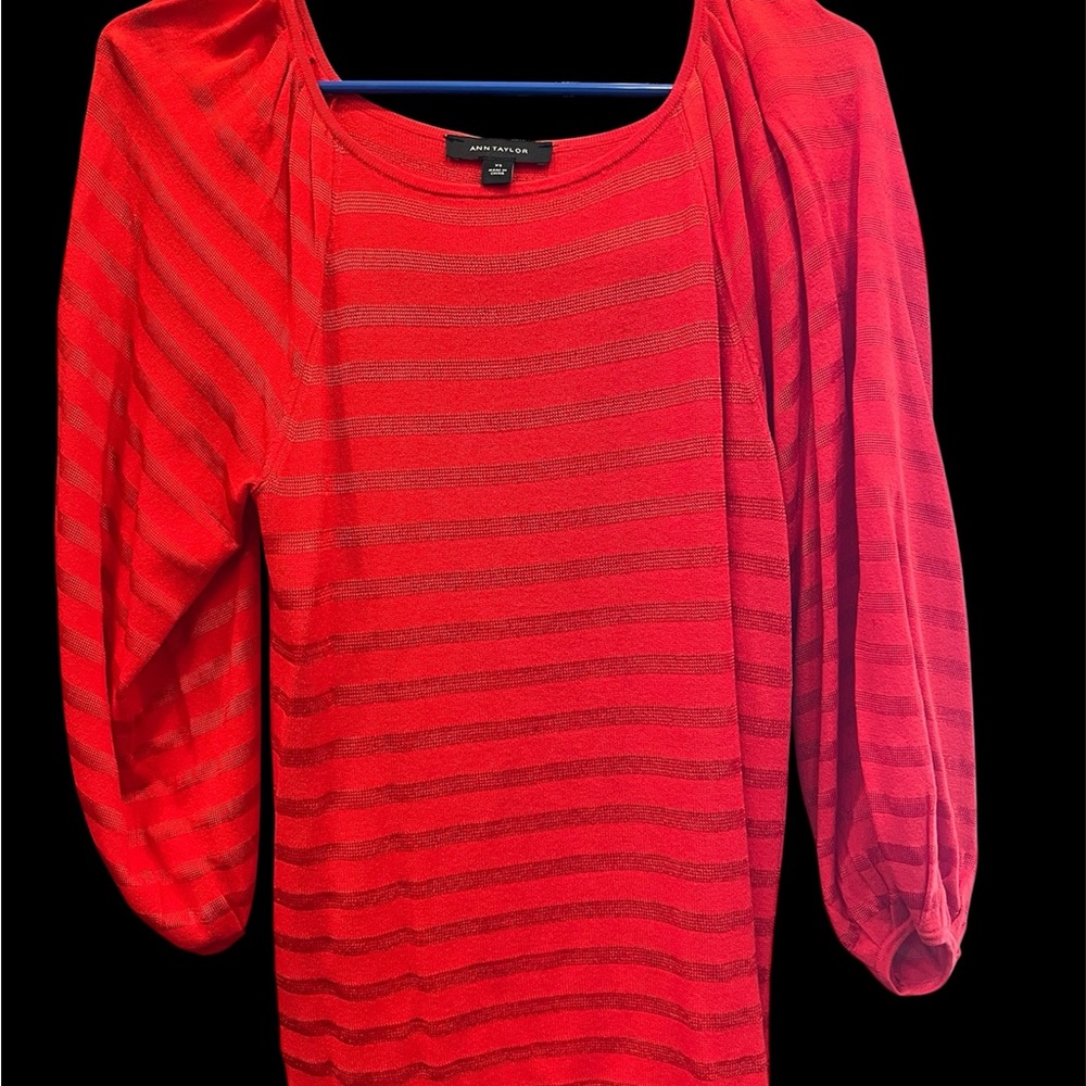 Ann Taylor Red Striped Puff-Sleeve Long Sleeve Top